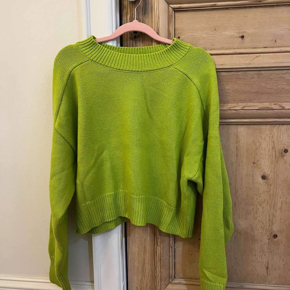 Sweater! - Picture 2 of 4